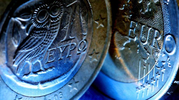 Атина ще получи помощта от 10.3 млрд. евро, се договориха Еврогрупата и МВФ