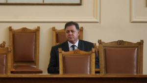 Депутатите решиха: Купуваме 16 изтребители и 2 патрулни кораба за близо 4 млрд. лева