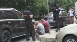 20 души бяха арестувани при зрелищната спецакция в Бургас