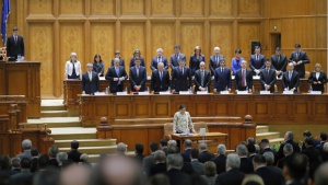 Румънците гласуват за местни власти на фона на корупционни скандали