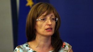 Захариева запозна посланиците от ЕС с промените в съдебния закон
