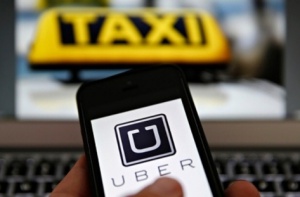 И Естония атакува Uber - облага такситата с данъци