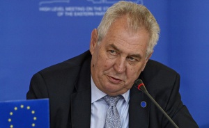 Милош Земан: Македония се справя по-добре с бежанската криза от ЕС