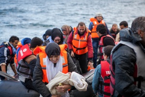 Германски патрулен кораб спаси 11 мигранти край остров Самос