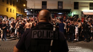 Шестима британци са в затвора заради безредиците на Европейското