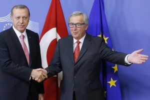 Брюксел: Турция не е направила достатъчно, за да получи безвизов режим от 1 юли