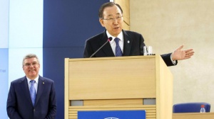 Генералният секретар на ООН Бан Ки Мун пристига в Атина