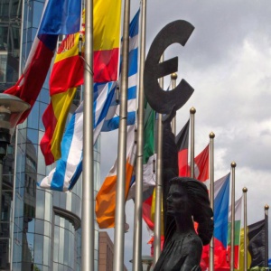ЕС отвръща на удара - ще иска финансови компенсации при Брекзит