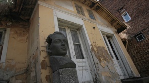 Реставрират къщата-музей на Христо Смирненски