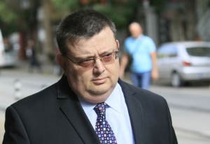 Цацаров прогнозира скорошни обвинения за АЕЦ "Белене"