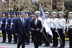 Украинският президент пристига в България