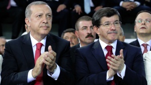 Германски правозащитници искат съд за Ердоган и Давутоглу, разполагат с доказателства за извършените от тях военни престъпления