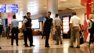 Терорът в Истанбул: 41 са жертвите на атентата на летище "Ататюрк", ранени са 239 души