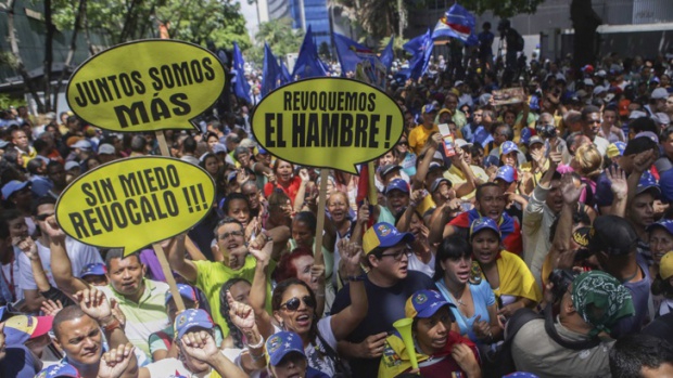 Гладни бунтове и недоволство в Каракас