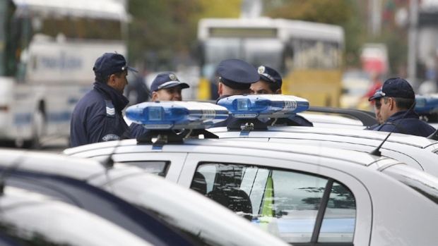 Петима обвинени и един обявен за издирване след акцията на МВР в Бургас