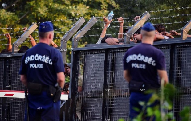 Унгарската полиция залови четирима българи за трафик на мигранти от Афганистан