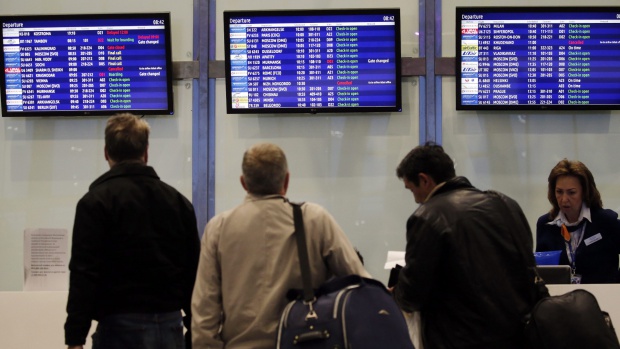 Стотици полети бяха забавени на Брюкселското летище заради спиране на тока