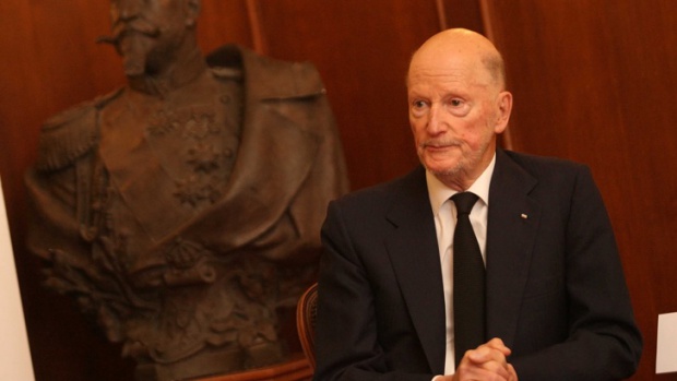 След като скъса с левицата, Алгафари се подхлъзна в свръхестественото - само царят бил обединител на необединимото