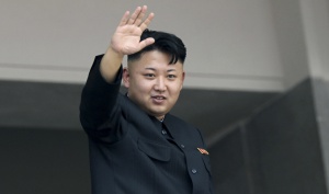 Многохиляден митинг в Пхенян почете годишнина от избора на новия лидер на страната