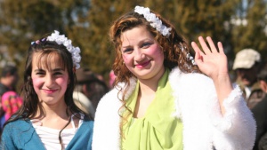 Български ромки роптаят от „пазара на булки“