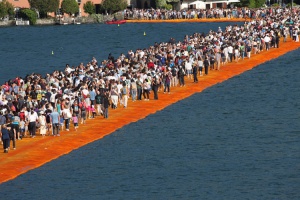 ''Плаващите кейове" на Кристо събраха рекорден брой посетители