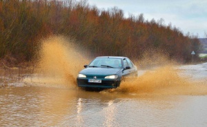 Проливни дъждове се изсипаха в Шумен и наводниха града