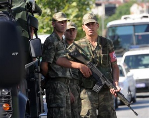 Двама турски войници загинаха при атентат на ПКК