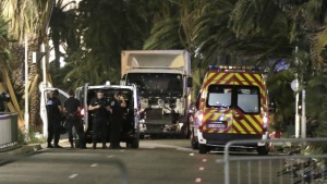 Френските власти имат заподозрян за кървавия атентат в Ница