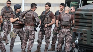 Страната се намира под контрол, обявиха от турските въоръжени сили
