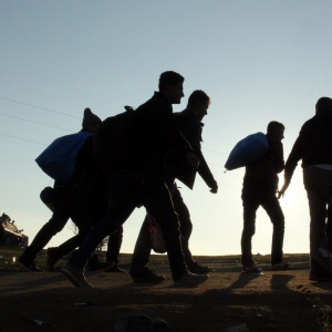 В Македония арестуваха 19 души за трафик на мигранти, петима от тях са полицаи