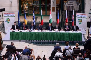 Лидерите на Вишеградската група се събират във Варшава