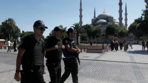 Турция въвежда 30-дневно задържане под стража