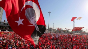 АФП: Площад "Таксим" в Истанбул опитва да спаси идеите на Ататюрк