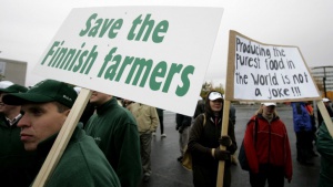 Спад в доходите на финландските фермери заради санкциите срещу Русия