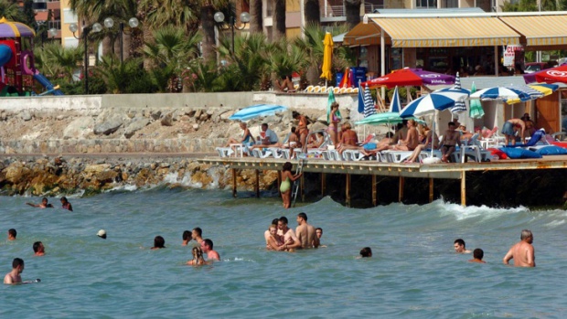 Студен душ за руските туристи в Турция