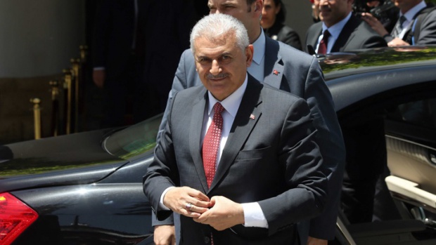 Турция ще се стреми към добри двустранни отношения със Сирия