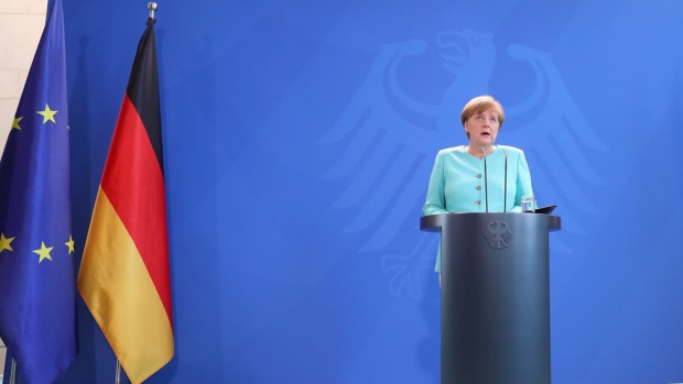 Меркел: Скърбим със свити сърца за жертвите в Мюнхен