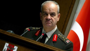 Турски генерал с 10 послания след опита за преврат