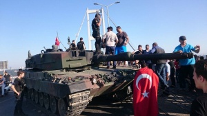 Организаторите на преврата в Турция проследени чрез мобилно приложение