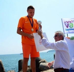 Асен Марков e участник в награждаването на победителите в плувния маратон “Галата – Варна”