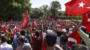 Турция задържа 10 чужденци при разследването на опита за преврат