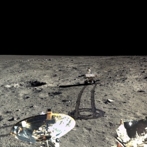 Американската "Муун експрес" каца на Луната