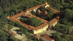 Бачковският манастир в навечерието на празника Успение Богордично