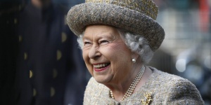 От Великобритания съобщиха, че са арестували студент планирал убийство на британската кралица