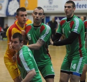България ще се бори за втора победа на Европейското по хандбал