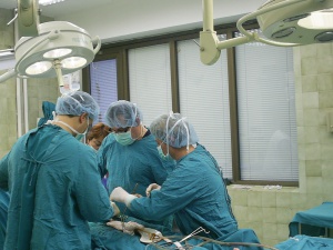 Рядка операция на варненски лекари