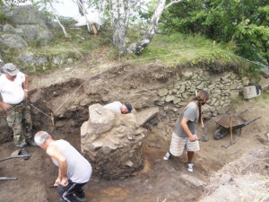 Националният исторически музей продължава археологическите проучвания в Старосел