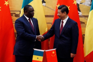 Китай с база в Африка