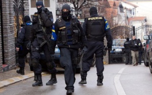 Мощен взрив до сградата на радиото и телевизията в Прищина