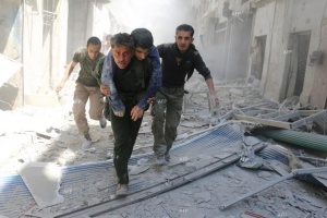 Бомбена атака над правителствени сили в Алепо, има загинали